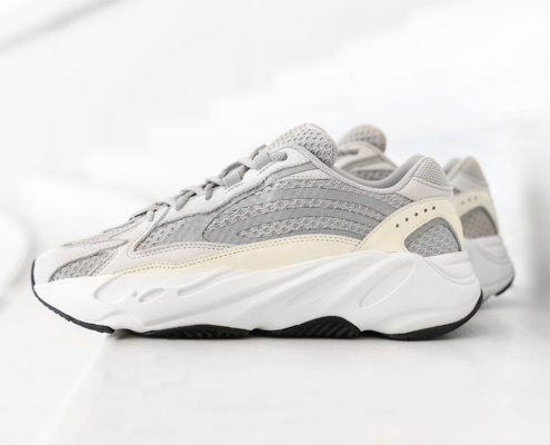 adidas-yeezy-boost-700-v2-static-EF2829-2