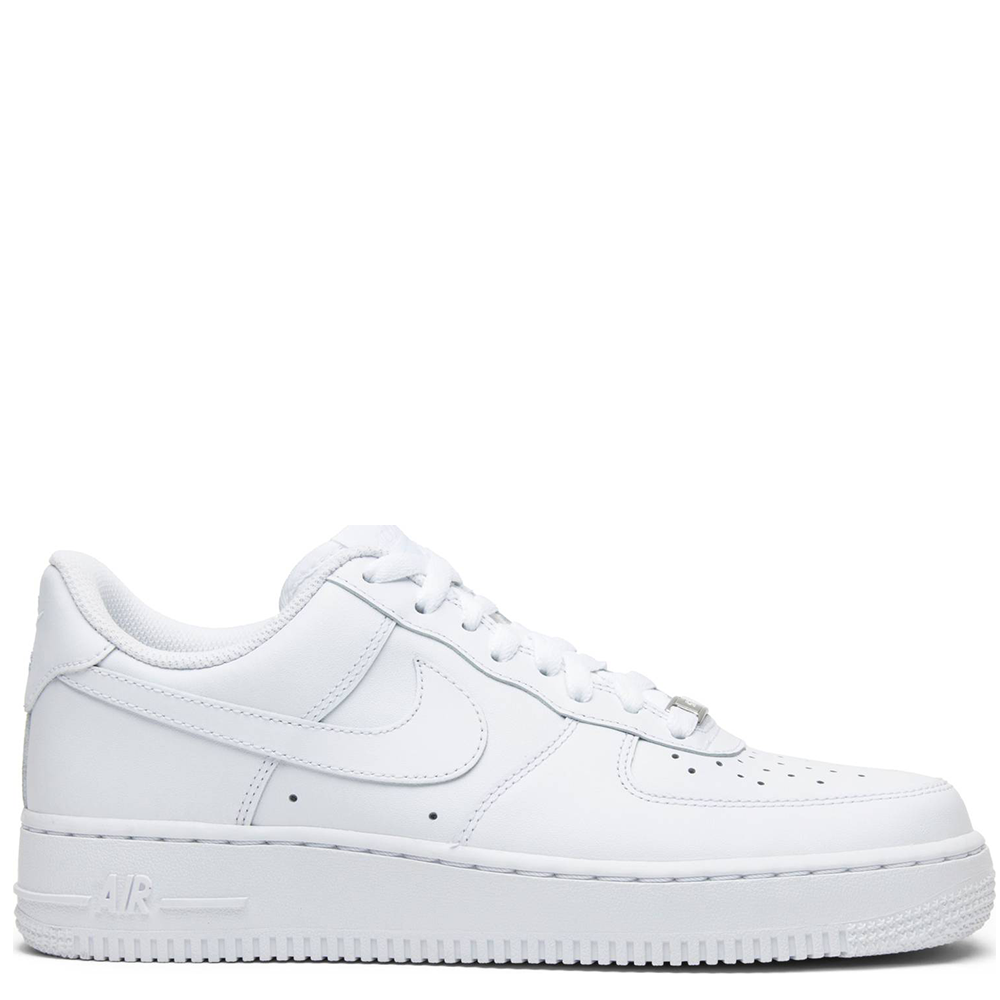 Nike 2018 white shop
