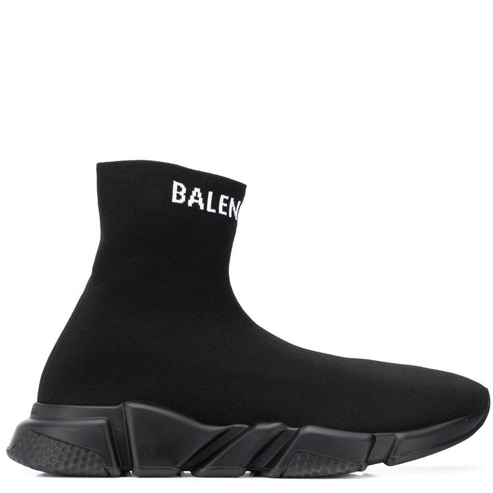 Speed trainers triple black discount