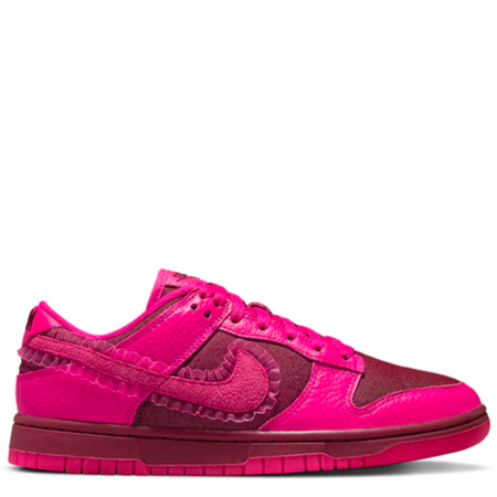 Nike Dunk Low 'Valentine's Day' (W) (2022) (DQ9324 600)