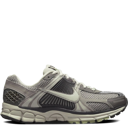 Nike Air Zoom Vomero 5 'Cobblestone' (W) (FB8825 001)a